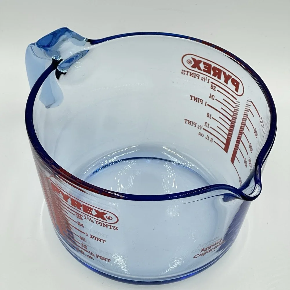 Vintage Blue PYREX Glass Measuring Cup 1 Litre 1.5 Pint Tinted Kitchenware 1970s